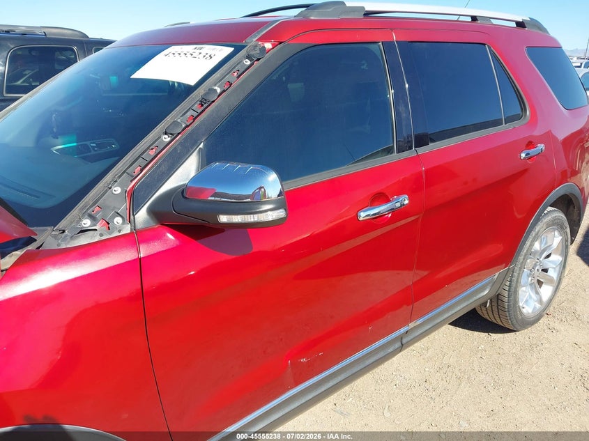 2014 Ford Explorer VIN 1FM5K7F82EGC13077 IAAI salvage auction — SIDE, Clear (Arizona), sold $950 on 2026-07-09 (photo 6)