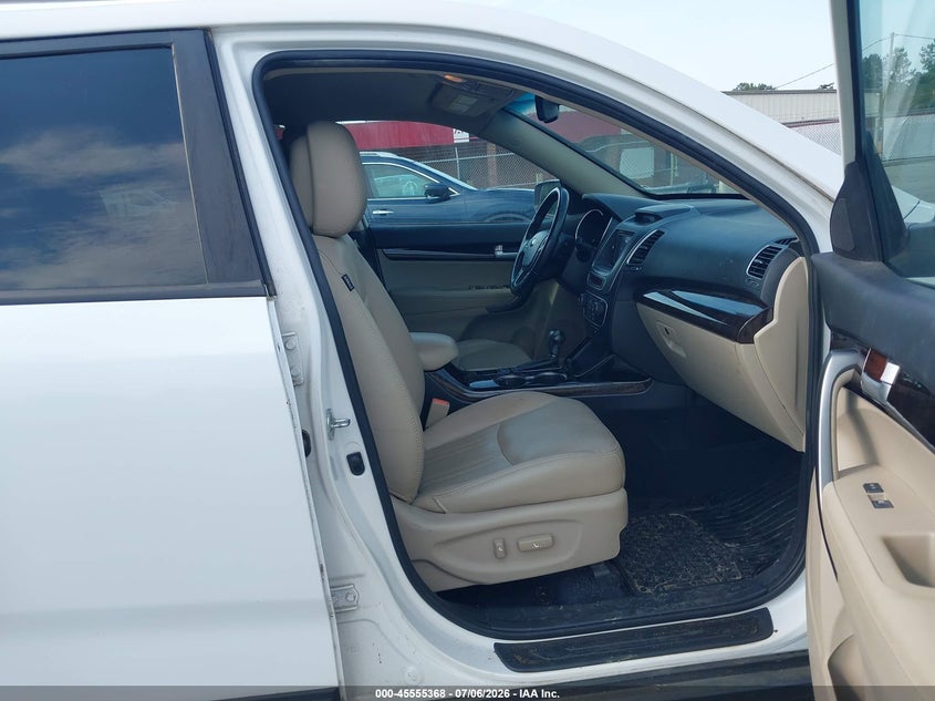2015 Kia Sorento VIN 5XYKUDA7XFG597967 IAAI salvage auction — NORMAL WEAR, Clear (North Carolina), sold $1,750 on 2026-07-09 (photo 5)