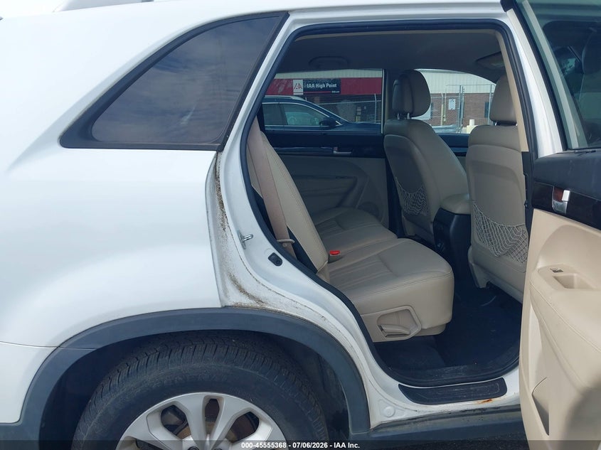 2015 Kia Sorento VIN 5XYKUDA7XFG597967 IAAI salvage auction — NORMAL WEAR, Clear (North Carolina), sold $1,750 on 2026-07-09 (photo 8)