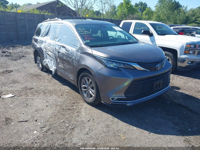 2021 Toyota Sienna VIN 5TDYSKFC4MS037663 — IAAI salvage auction photo