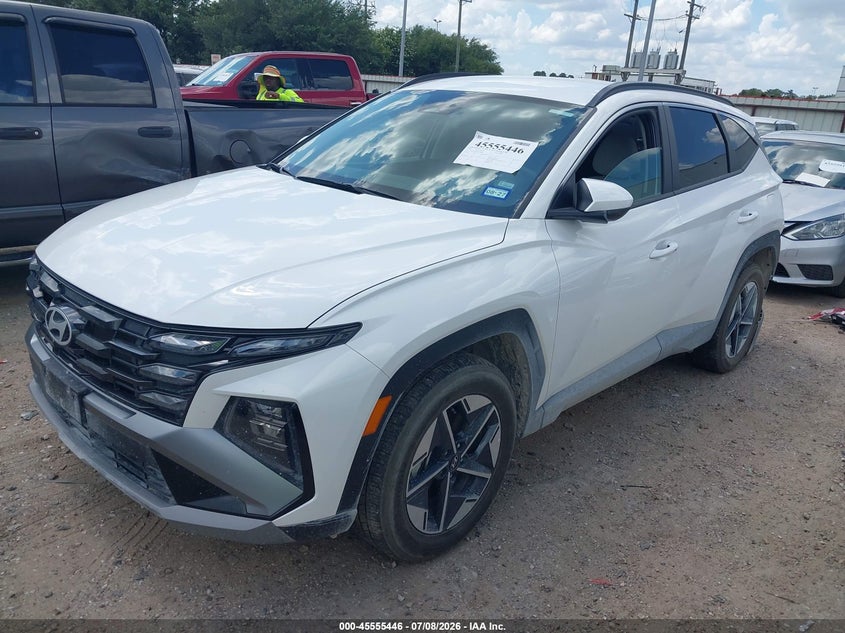 2026 Hyundai Tucson VIN 5NMJBCDE0TH616808 IAAI salvage auction — REAR END, Salvage Title, sold $14,000 on 2026-08-01 (photo 2)