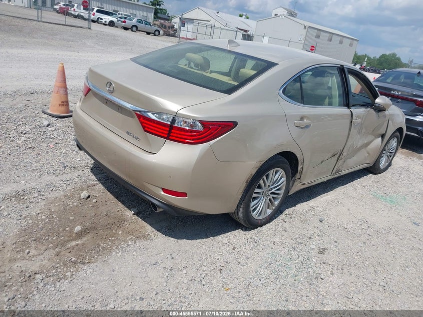 2015 Lexus ES VIN JTHBK1GG5F2176825 IAAI salvage auction — SIDE, Salvage Title, sold $4,550 on 2026-07-28 (photo 4)