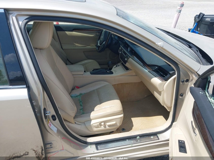 2015 Lexus ES VIN JTHBK1GG5F2176825 IAAI salvage auction — SIDE, Salvage Title, sold $4,550 on 2026-07-28 (photo 5)