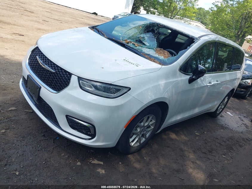 2025 Chrysler Pacifica VIN 2C4RC1BG3SR518739 IAAI salvage auction — FRONT END, Salvage Title, sold $15,600 on 2026-07-30 (photo 2)