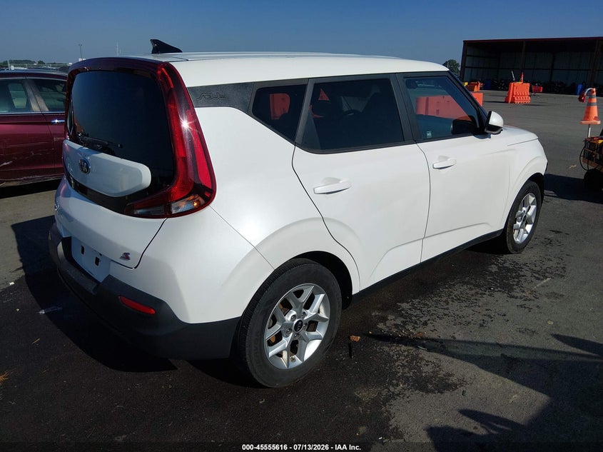 2020 Kia Soul VIN KNDJ23AU3L7718316 IAAI salvage auction — FRONT END, Salvage (Missouri), sold $1,950 on 2026-08-01 (photo 4)
