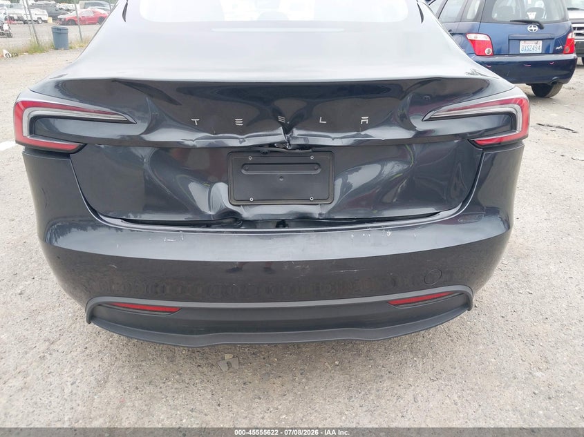 2025 Tesla Model 3 VIN 5YJ3E1EA4SF887211 IAAI salvage auction — REAR END, Bill Of Sale (Washington), sold $14,300 on 2026-07-23 (photo 6)