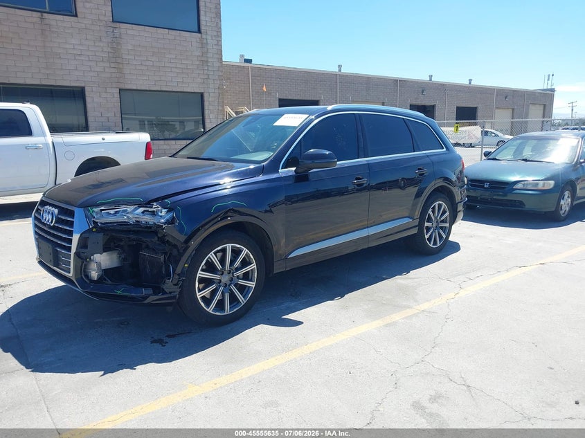 2017 Audi Q7 VIN WA1LAAF79HD019651 IAAI salvage auction — LEFT FRONT, Salvage Title, sold $4,100 on 2026-07-29 (photo 2)