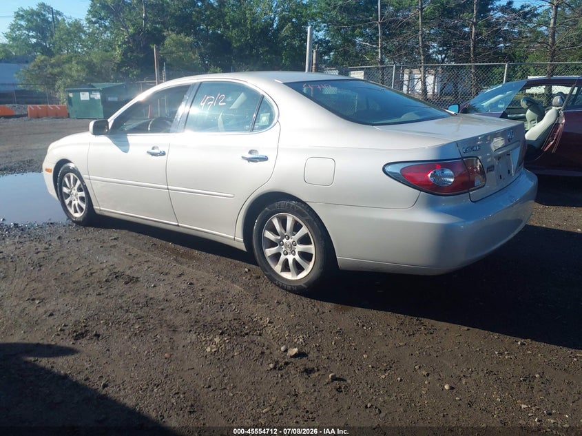 2002 Lexus Es 300 VIN JTHBF30G220031080 IAAI salvage auction — NORMAL WEAR, Clear (New Jersey), sold $575 on 2026-07-20 (photo 3)