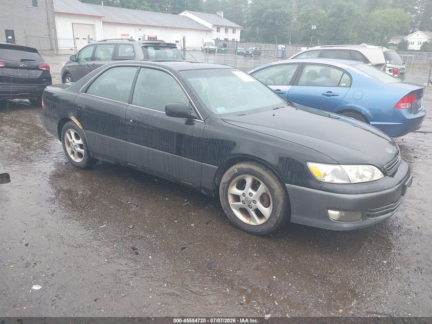 2001 Lexus Es 300 VIN JT8BF28G210341856 IAAI salvage auction — NORMAL WEAR, Clear (Massachusetts), sold $500 on 2026-07-24 (photo 1)