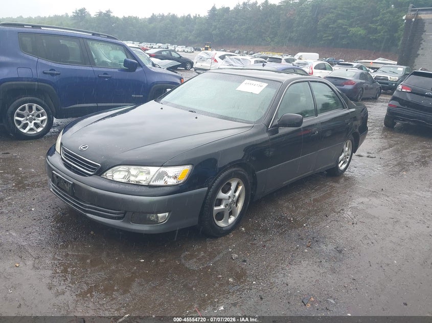 2001 Lexus Es 300 VIN JT8BF28G210341856 IAAI salvage auction — NORMAL WEAR, Clear (Massachusetts), sold $500 on 2026-07-24 (photo 2)