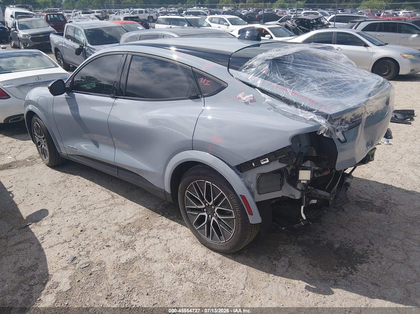 2026 Ford Mustang mach-e VIN 3FMTK3SU7TMA06626 IAAI salvage auction — REAR END, Salvage (Ohio), sold $17,600 on 2026-08-20 (photo 3)