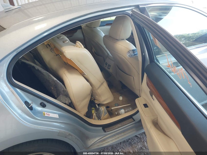 2013 Lexus ES VIN JTHBW1GG8D2001485 IAAI salvage auction — BIOHAZARD/CHEMICAL, Salvage (South Carolina), sold $4,200 on 2026-08-02 (photo 8)