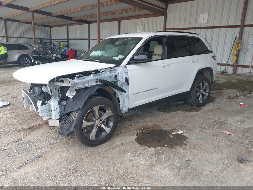 2026 Jeep Grand cherokee VIN 1C4RJGBR6TC197526 IAAI salvage auction — FRONT END, Salvage (Louisiana), sold $11,600 on 2026-07-29 (photo 2)