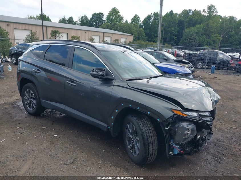 2022 Hyundai Tucson VIN KM8JBCA17NU030258 IAAI salvage auction — FRONT END, Salvage Title, sold $7,800 on 2026-07-26 (photo 1)