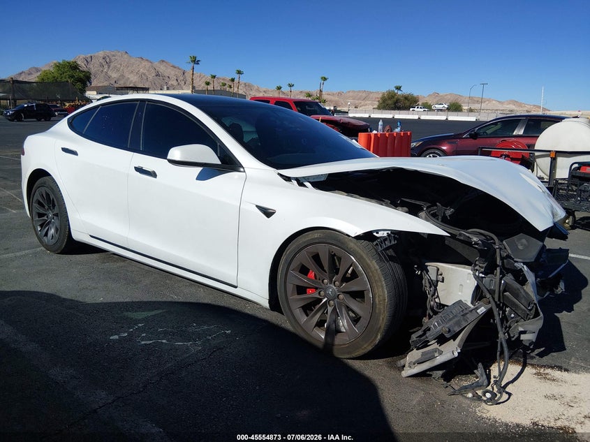 2020 Tesla Model s VIN 5YJSA1E45LF364685 IAAI salvage auction — FRONT END, Salvage Title, sold $25 on 2026-07-24 (photo 1)