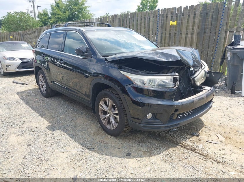 2015 Toyota Highlander VIN 5TDJKRFH7FS182821 IAAI salvage auction — FRONT END, Salvage (Virginia), sold $5,800 on 2026-07-20 (photo 1)