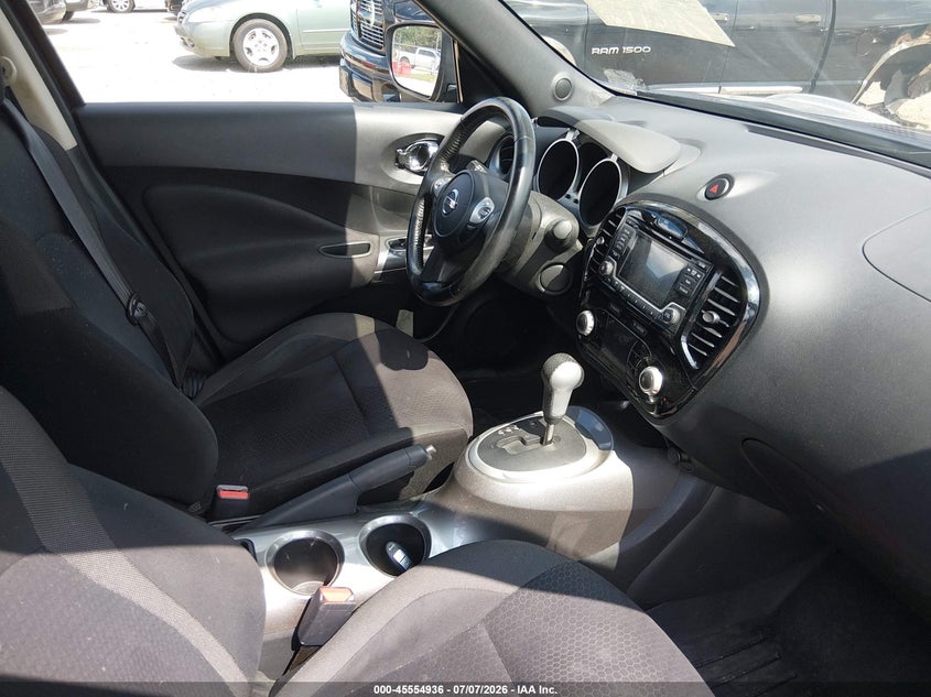 2015 Nissan Juke VIN JN8AF5MV6FT551552 IAAI salvage auction — NORMAL WEAR, Clear (Illinois), sold $2,150 on 2026-07-15 (photo 5)