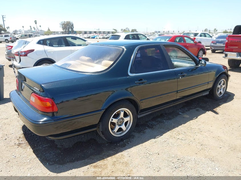 1992 Acura Legend VIN JH4KA7676NC012211 IAAI salvage auction — NORMAL WEAR, Clear - Dealer Only (California), sold $250 on 2026-07-20 (photo 4)