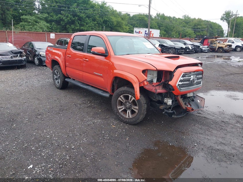2017 Toyota Tacoma VIN 5TFCZ5AN9HX116519 IAAI salvage auction — FRONT END, Salvage (Idaho), sold $9,700 on 2026-07-29 (photo 1)