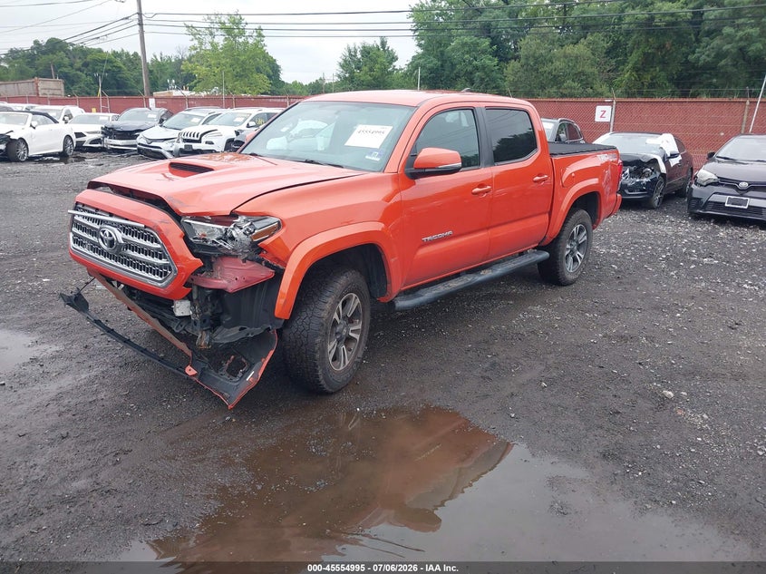 2017 Toyota Tacoma VIN 5TFCZ5AN9HX116519 IAAI salvage auction — FRONT END, Salvage (Idaho), sold $9,700 on 2026-07-29 (photo 2)