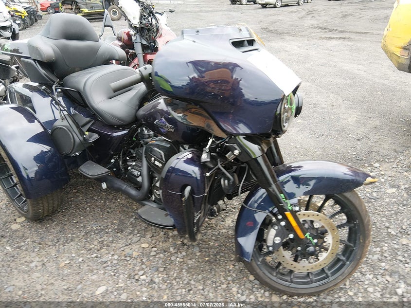 2025 Harley-davidson Tri glide ultra VIN 1HD1MAF14SB853084 — IAAI salvage auction photo
