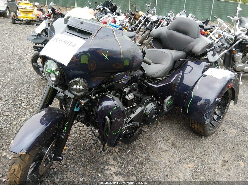 2025 Harley-davidson Tri glide ultra VIN 1HD1MAF14SB853084 IAAI salvage auction — ALL OVER, Salvage Title, sold $14,700 on 2026-08-27 (photo 2)