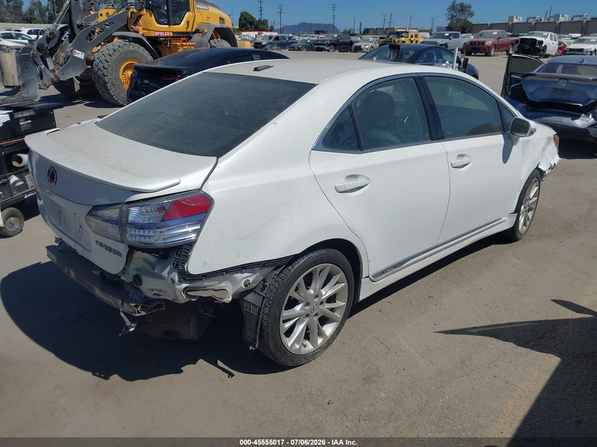 2010 Lexus Hs 250h VIN JTHBB1BA2A2011276 IAAI salvage auction — FRONT & REAR, Salvage (California), sold $1,600 on 2026-07-15 (photo 4)