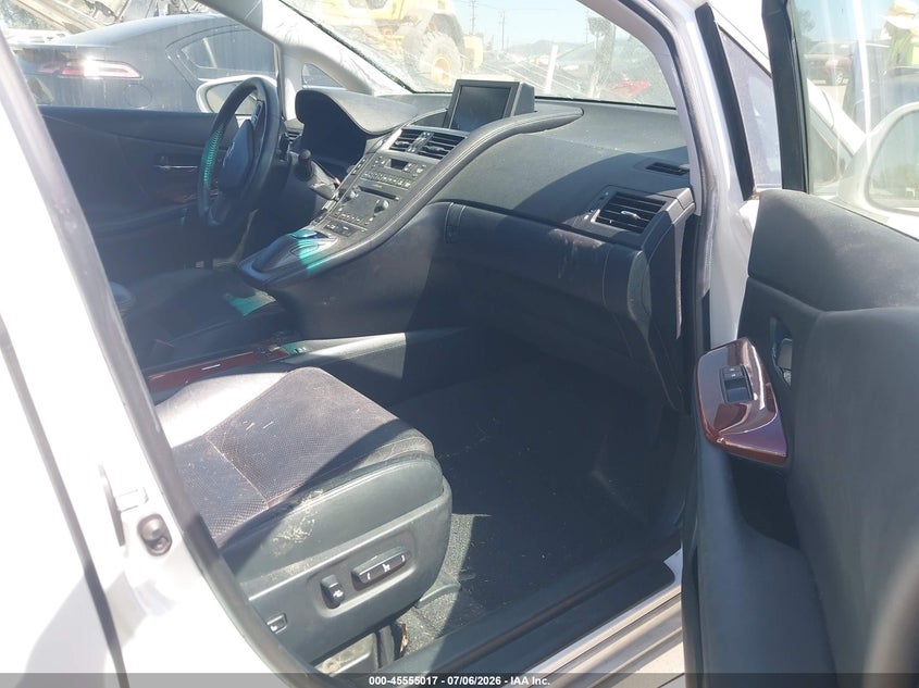2010 Lexus Hs 250h VIN JTHBB1BA2A2011276 IAAI salvage auction — FRONT & REAR, Salvage (California), sold $1,600 on 2026-07-15 (photo 5)