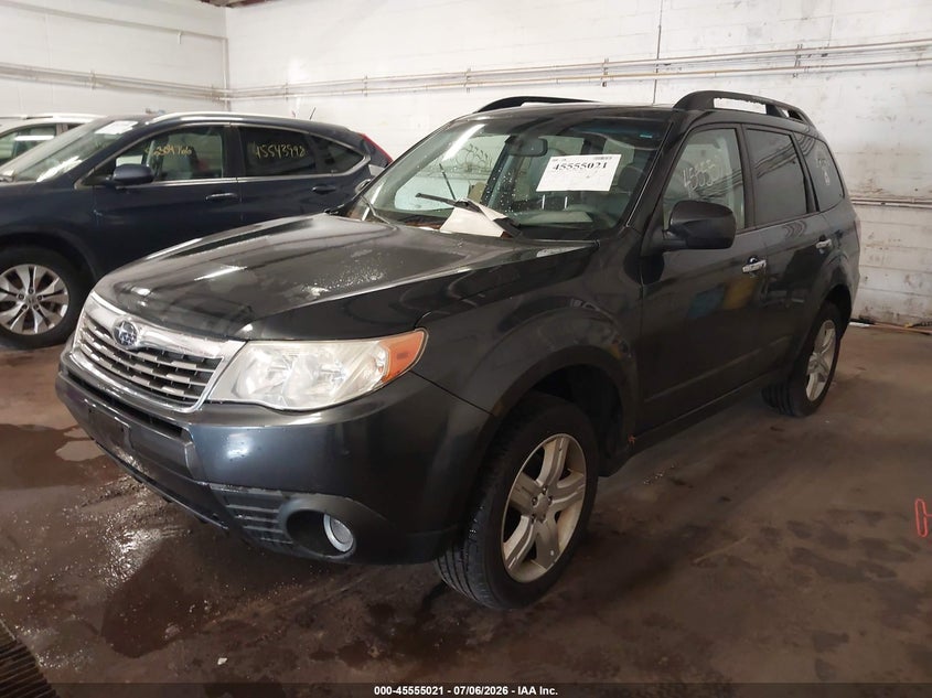 2010 Subaru Forester VIN JF2SH6CCXAH917638 IAAI salvage auction — NORMAL WEAR, Clear (Minnesota), sold $25 on 2026-07-15 (photo 2)