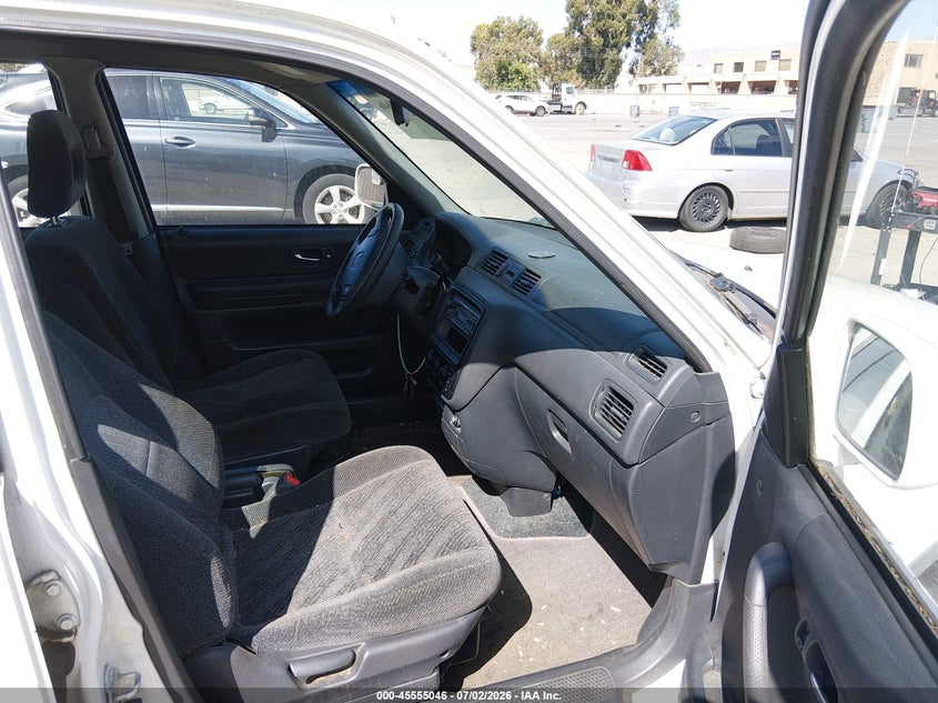2001 Honda Cr-v VIN JHLRD18691C051848 IAAI salvage auction — NORMAL WEAR, Clear - Dealer Only (California), sold $550 on 2026-07-29 (photo 5)