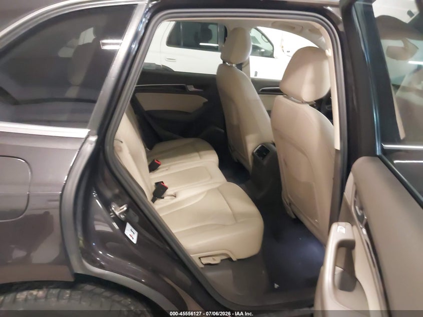 2015 Audi Q5 VIN WA1CFAFP4FA070068 IAAI salvage auction — NORMAL WEAR, Clear (Minnesota), sold $2,250 on 2026-07-29 (photo 8)