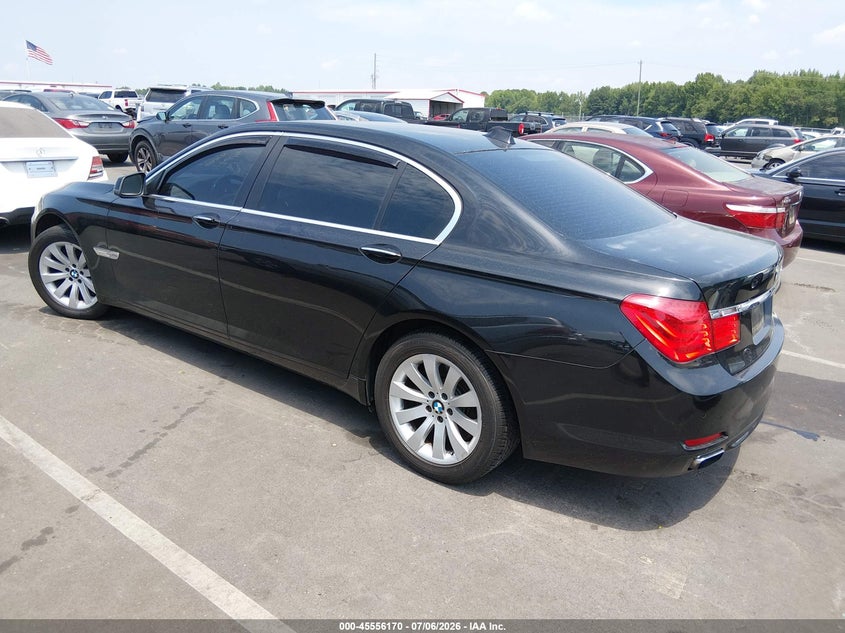 2011 BMW 7 series VIN WBAKC8C50BC432902 IAAI salvage auction — NORMAL WEAR, Clear (North Carolina), sold $475 on 2026-07-19 (photo 3)