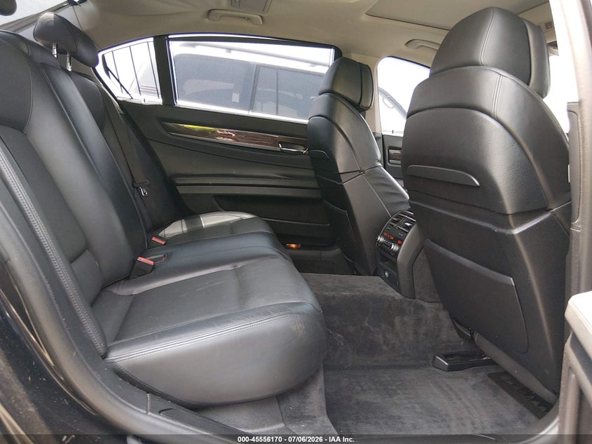 2011 BMW 7 series VIN WBAKC8C50BC432902 IAAI salvage auction — NORMAL WEAR, Clear (North Carolina), sold $475 on 2026-07-19 (photo 8)