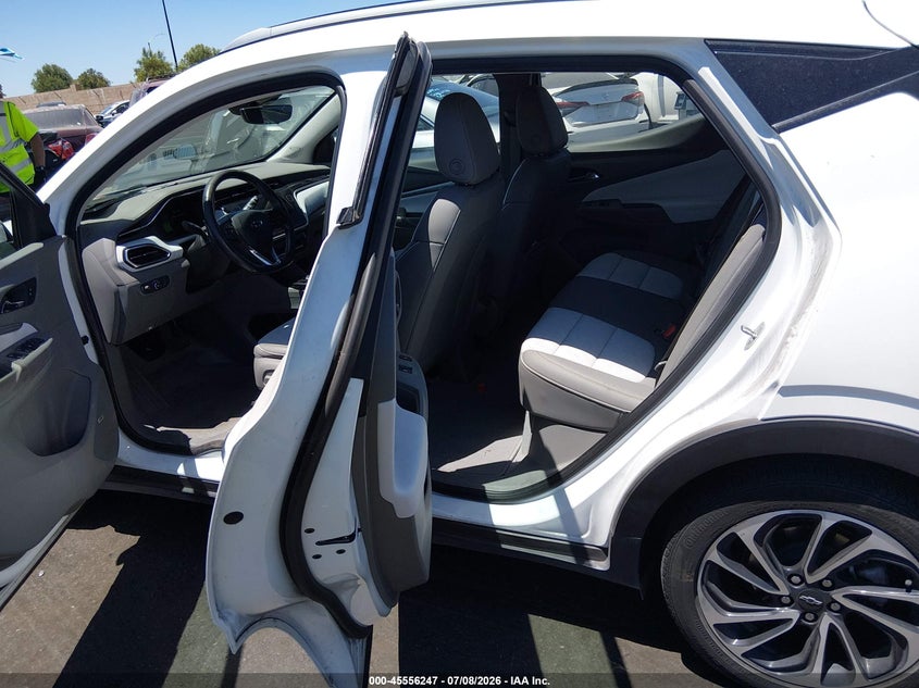 2022 Chevrolet Bolt euv VIN 1G1FZ6S08N4127877 IAAI salvage auction — FRONT END, Salvage Title, sold $5,450 on 2026-07-31 (photo 8)