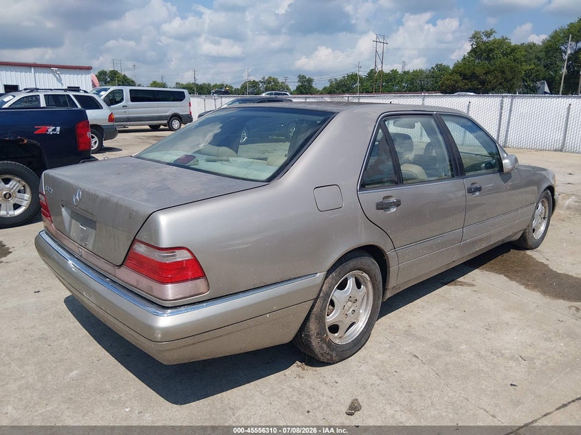 1999 Mercedes-benz S class VIN WDBGA43G5XA425227 IAAI salvage auction — NORMAL WEAR, Clear (Missouri), sold $325 on 2026-07-28 (photo 4)