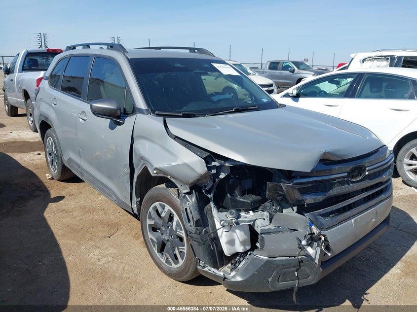 2025 Subaru Forester VIN JF2SLDDC2SH551838 — IAAI salvage auction photo