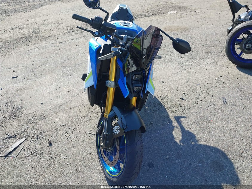 2022 Suzuki Gsx-s VIN JS1EK11B8N7100197 IAAI salvage auction — UNKNOWN, Mv-907A (New York), sold $2,850 on 2026-07-28 (photo 5)