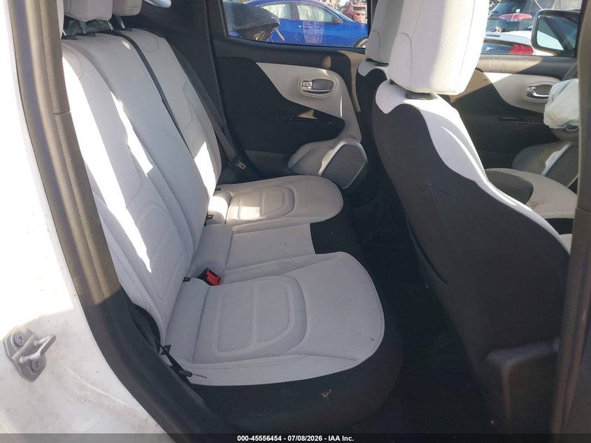 2018 Jeep Renegade VIN ZACCJABBXJPH63119 IAAI salvage auction — FRONT END, Rebuildable (Florida), sold $825 on 2026-07-28 (photo 8)