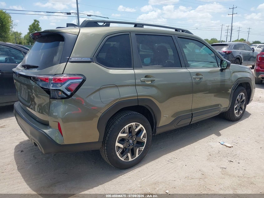 2025 Subaru Forester VIN JF2SLDDC5SH612079 IAAI salvage auction — LEFT FRONT, Original (Texas), sold $18,850 on 2026-08-31 (photo 4)