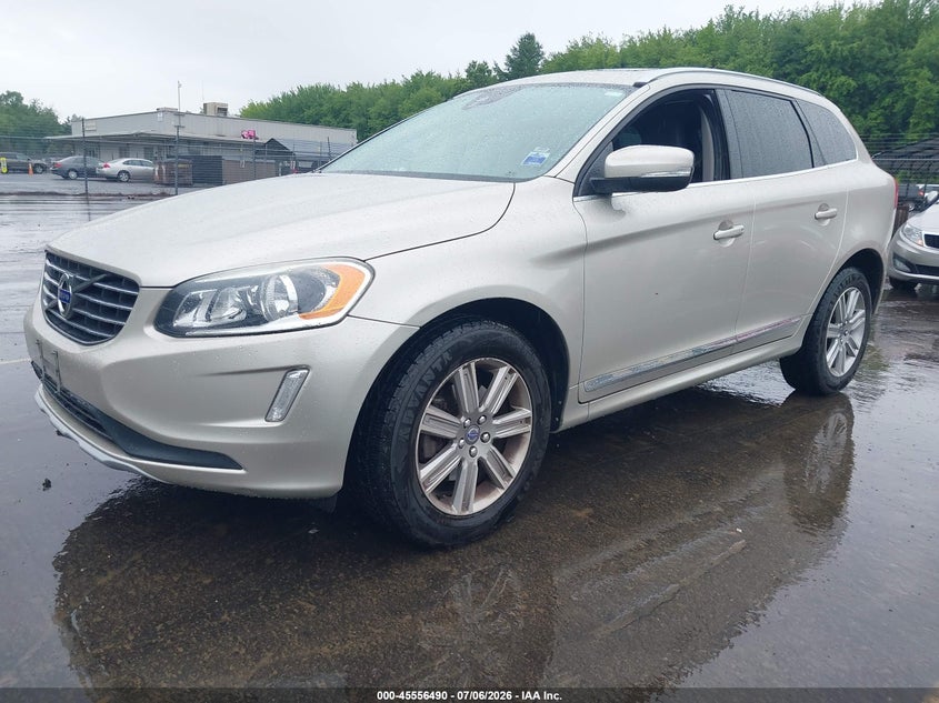 2017 Volvo Xc60 VIN YV440MRU6H2000435 IAAI salvage auction — SIDE, Salvage Title, sold $3,200 on 2026-08-06 (photo 2)