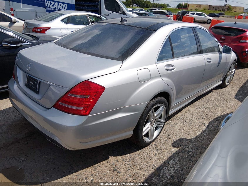 2013 Mercedes-benz S-klasse VIN WDDNG7DB1DA519876 IAAI salvage auction — UNKNOWN, Original (Texas), sold $2,550 on 2026-07-29 (photo 4)