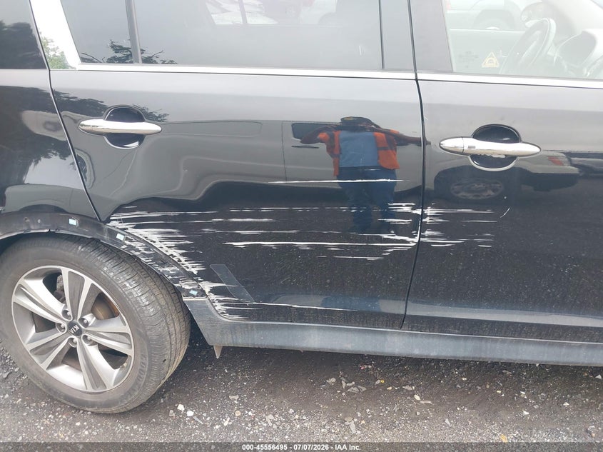 2014 Kia Sportage VIN KNDPCCA60E7601210 IAAI salvage auction — NORMAL WEAR, Clear (Virginia), sold $1,150 on 2026-07-15 (photo 6)