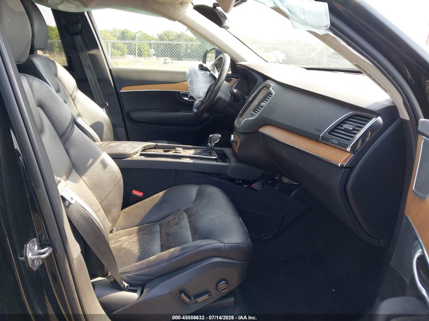 2021 Volvo Xc90 VIN YV4A22PK4M1710906 IAAI salvage auction — REAR END, Salvage Title, sold $2,350 on 2026-07-27 (photo 5)