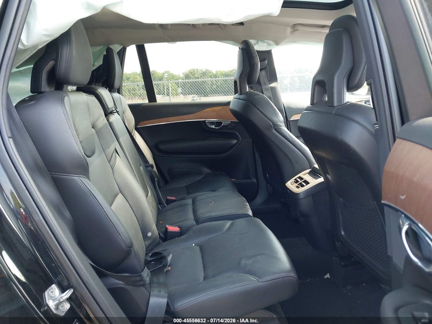 2021 Volvo Xc90 VIN YV4A22PK4M1710906 IAAI salvage auction — REAR END, Salvage Title, sold $2,350 on 2026-07-27 (photo 8)