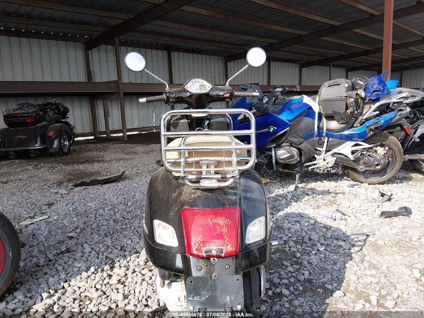 2007 Vespa Gts VIN ZAPM459L175006112 IAAI salvage auction — NORMAL WEAR, Clear (Tennessee), sold $100 on 2026-07-16 (photo 6)