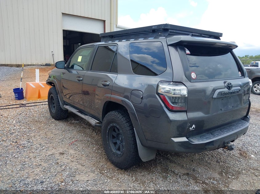 2014 Toyota 4runner VIN JTEBU5JR6E5165905 IAAI salvage auction — WATER/FLOOD, Salvage Title, sold $6,000 on 2026-07-25 (photo 3)