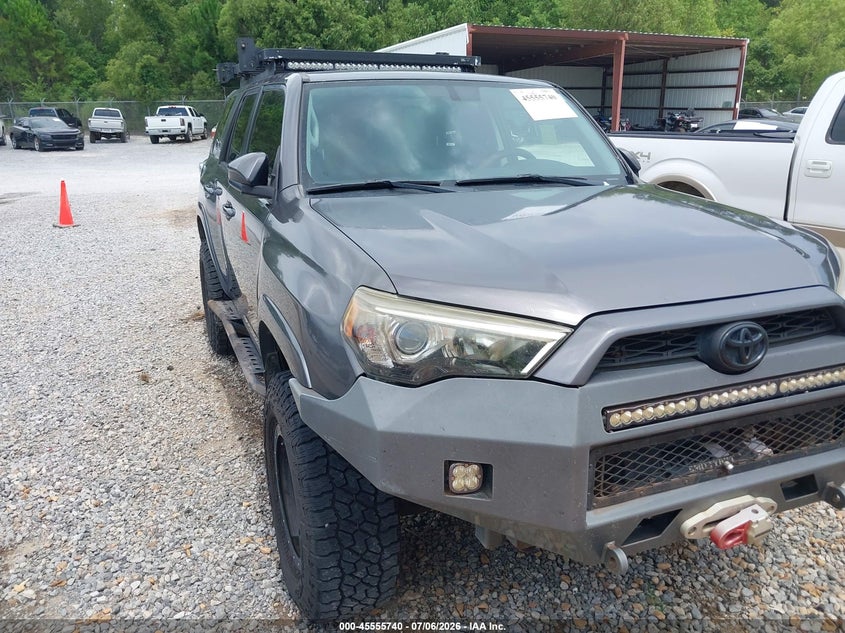 2014 Toyota 4runner VIN JTEBU5JR6E5165905 IAAI salvage auction — WATER/FLOOD, Salvage Title, sold $6,000 on 2026-07-25 (photo 6)