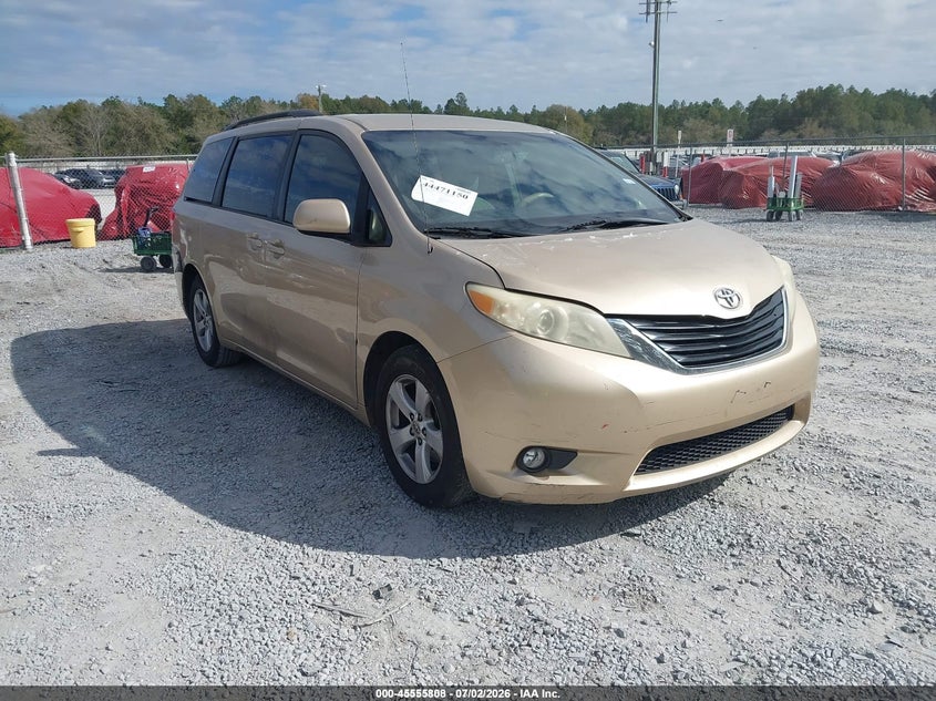 2012 Toyota Sienna VIN 5TDKK3DC5CS233592 IAAI salvage auction — LEFT & RIGHT, Clear (Florida), sold $400 on 2026-07-09 (photo 1)