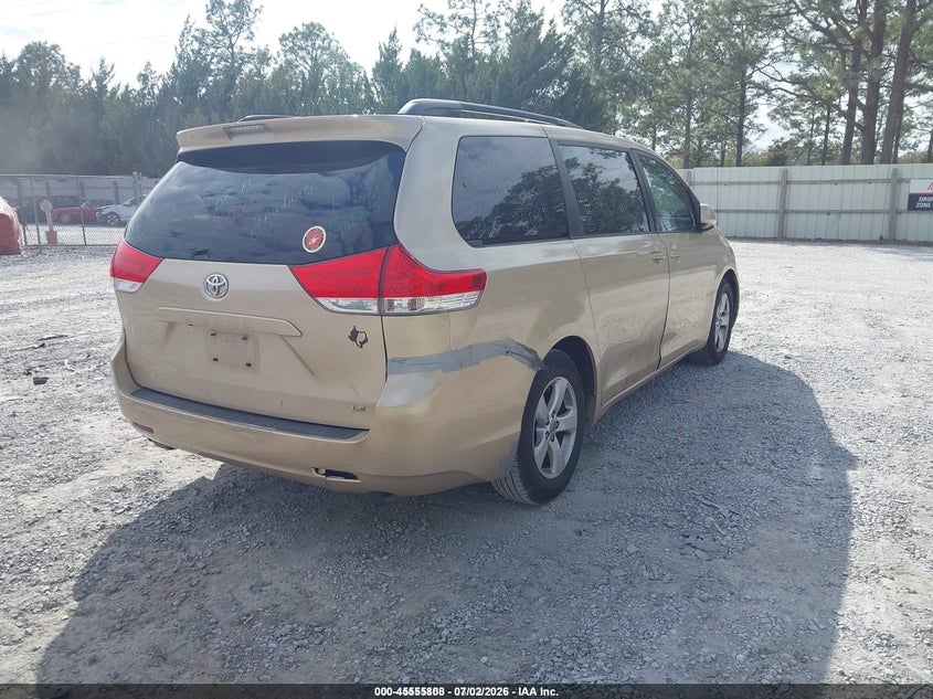 2012 Toyota Sienna VIN 5TDKK3DC5CS233592 IAAI salvage auction — LEFT & RIGHT, Clear (Florida), sold $400 on 2026-07-09 (photo 4)