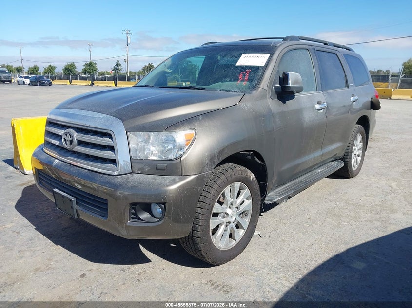 2010 Toyota Sequoia VIN 5TDJY5G16AS033284 IAAI salvage auction — EXTERIOR BURN, Salvage (California), sold $675 on 2026-07-30 (photo 2)